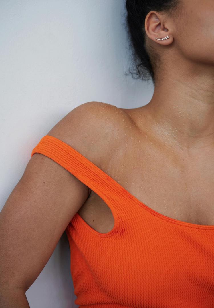 How to become a hot yoga person, according to an instructor