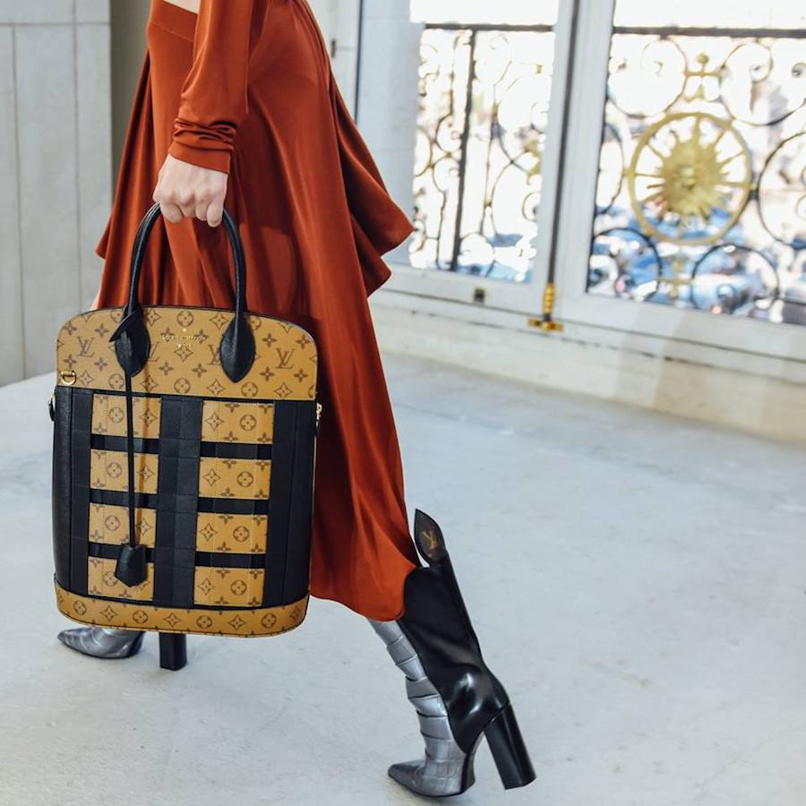 Louis Vuitton Taiga Garment Bag 17675