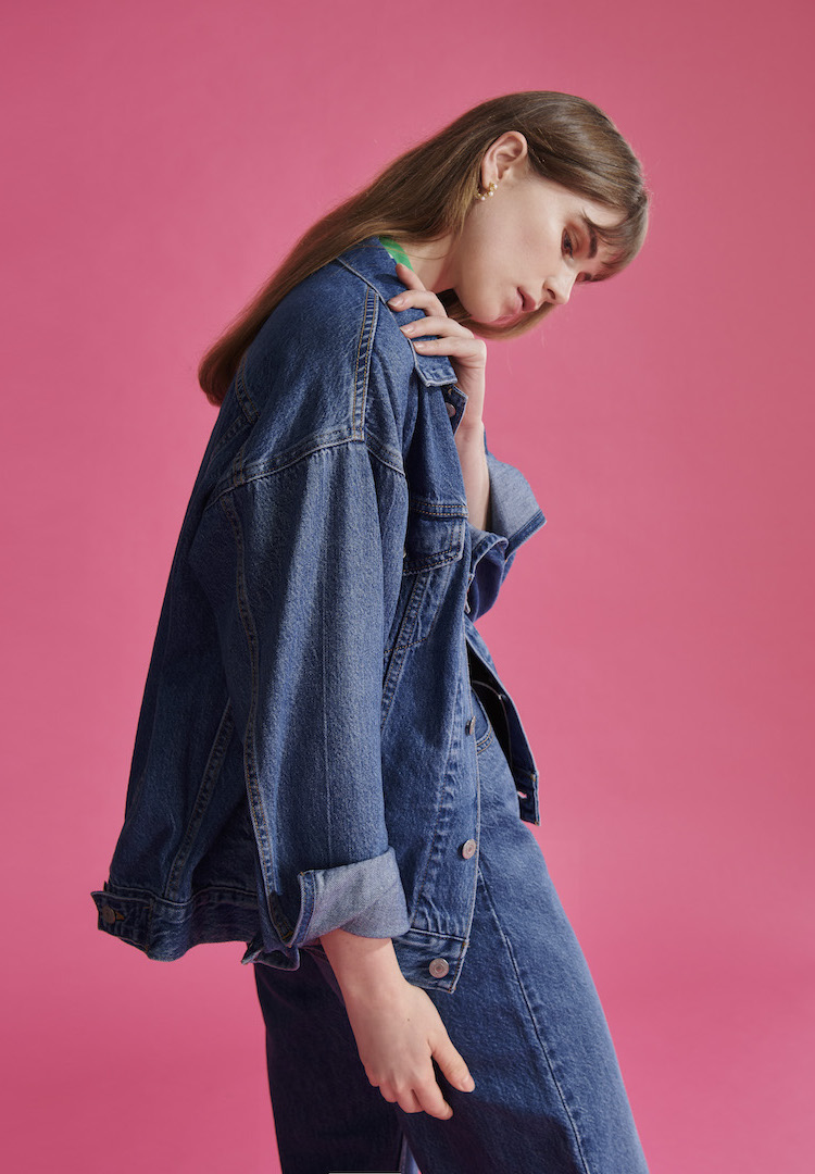 We travelled back in time with Levi's nostalgic '90s Classics collection -  Fashion Journal