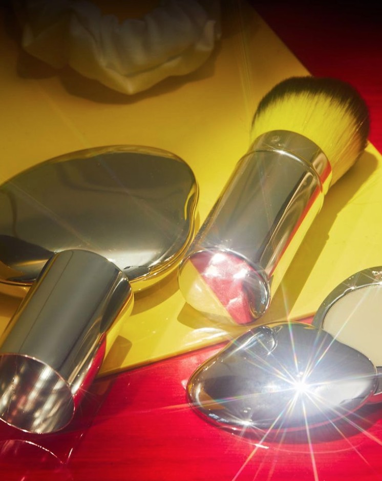 A skincare expert on how to properly clean your makeup brushes