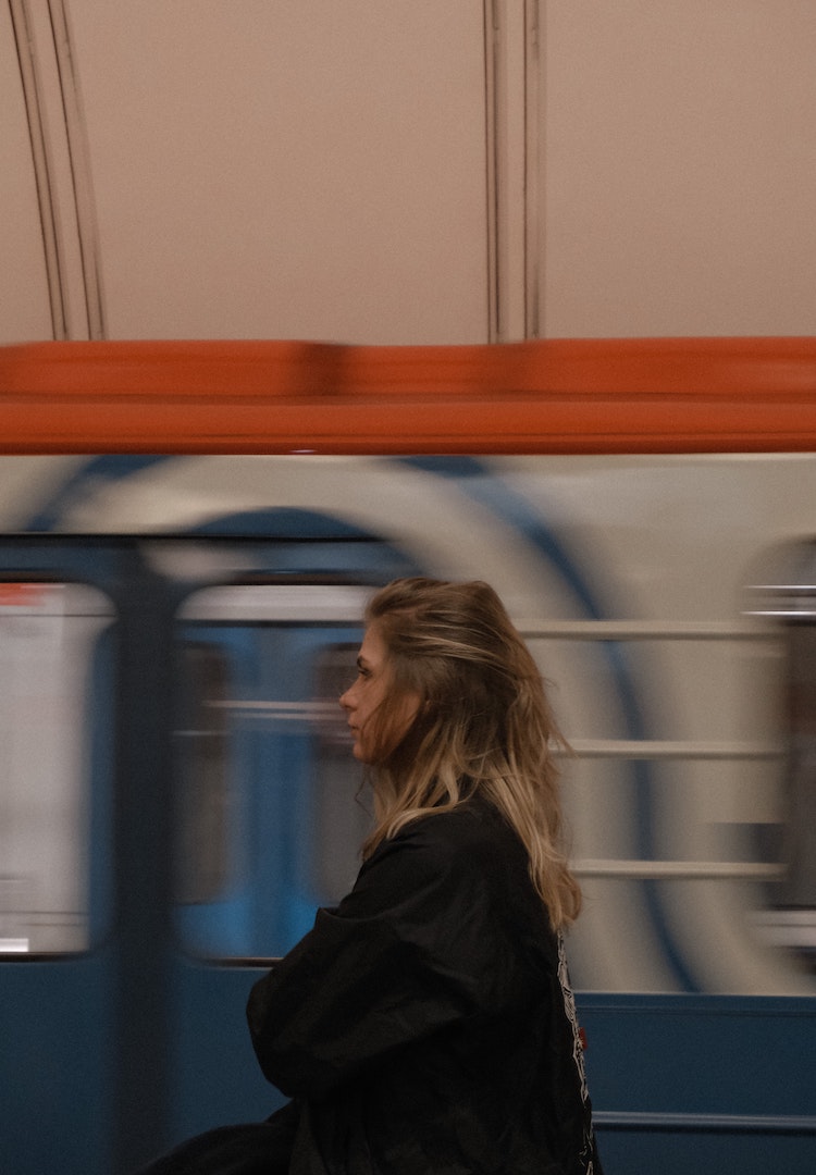 I asked successful women about the media they consume on their morning commute