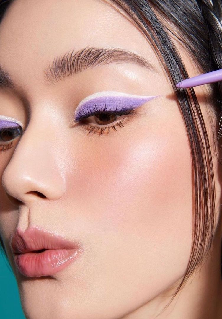 The best long-lasting eyeliner pencils you can buy right now, according to rave internet reviews