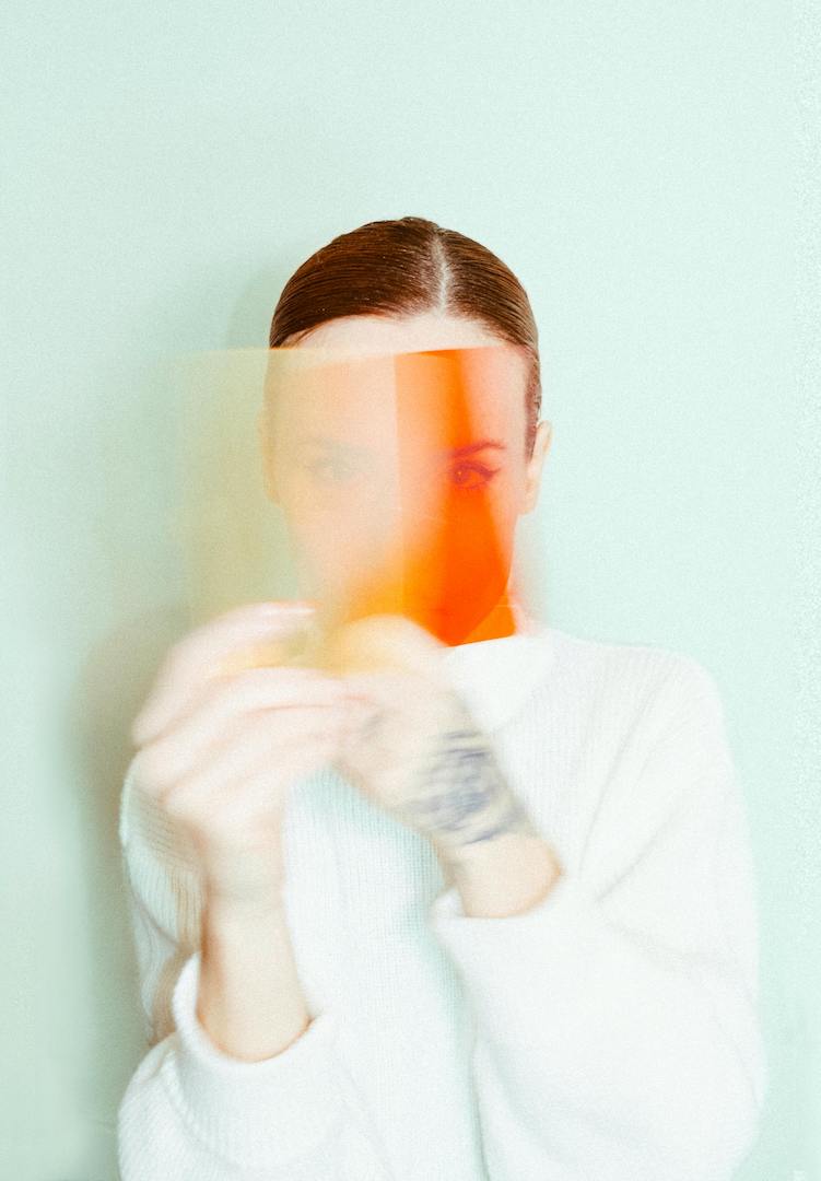 Hate being perceived? A psychologist explains how to overcome the ‘spotlight effect’