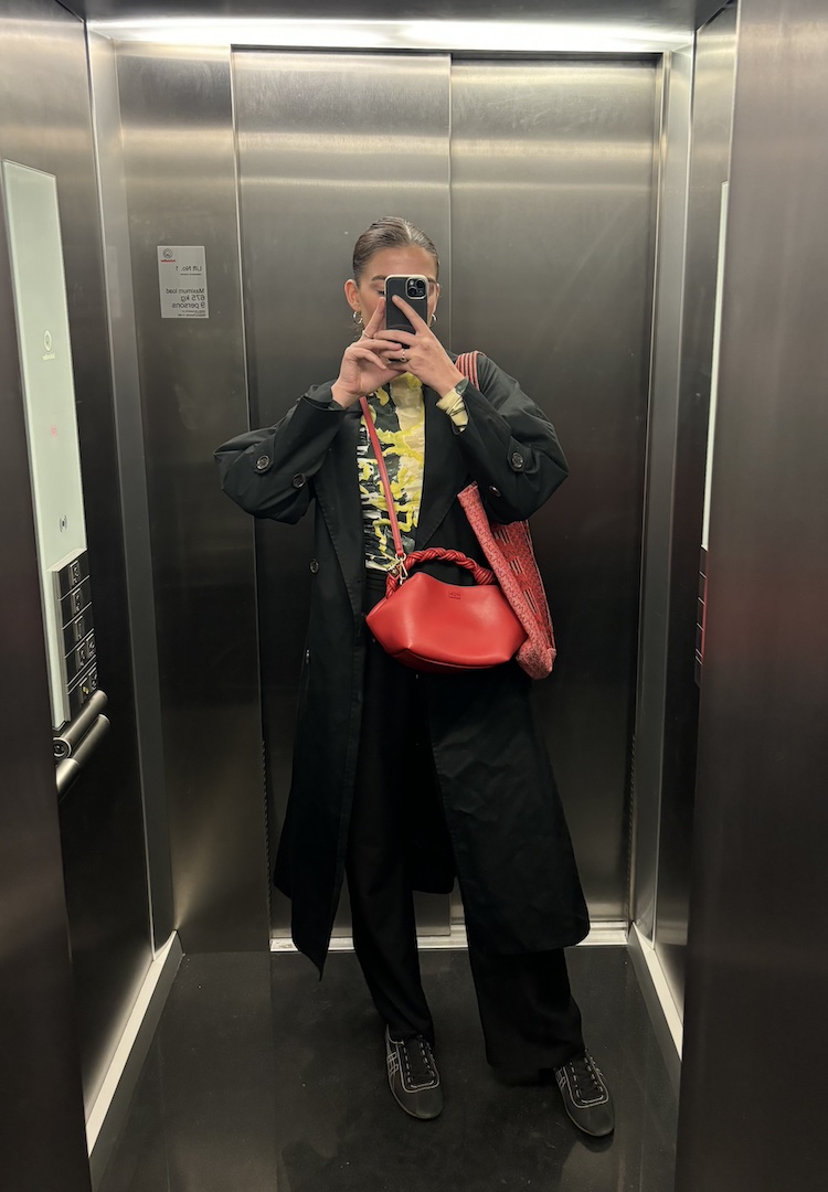 How do fashion freelancers get dressed for work?