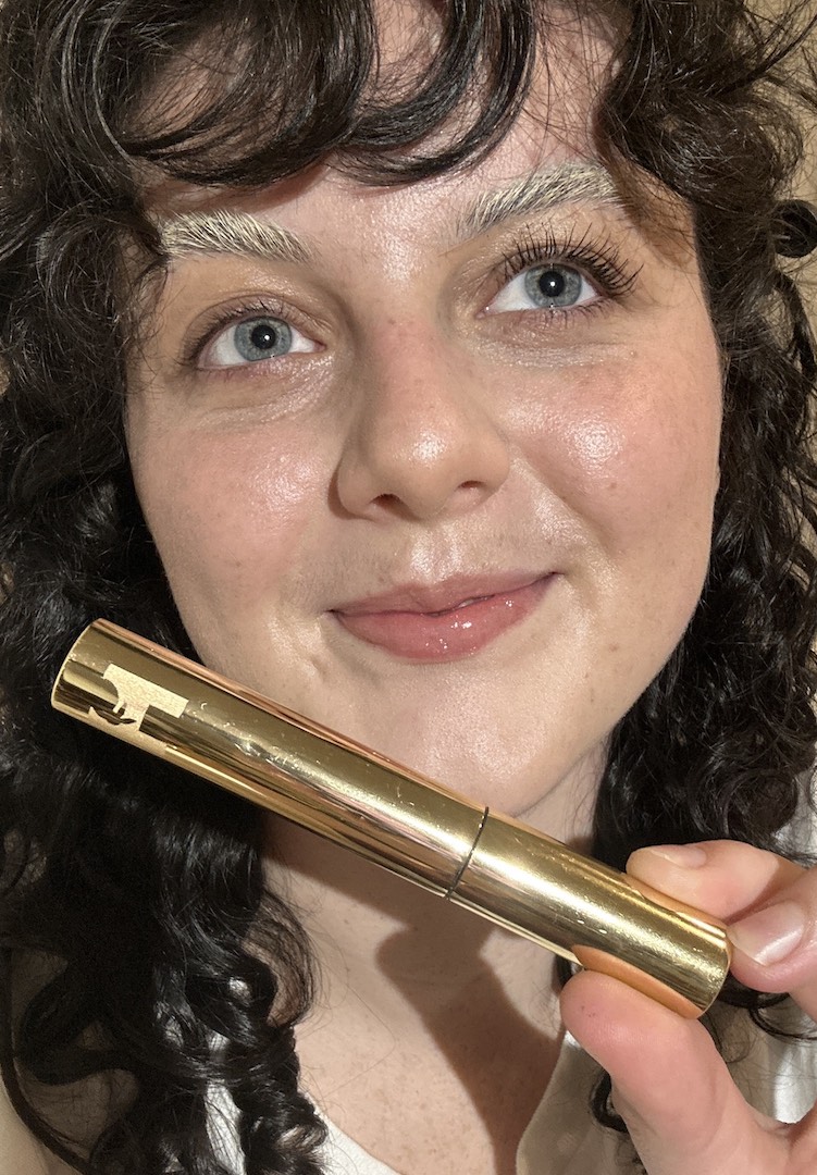 Seven mascaras Australian makeup artists swear by