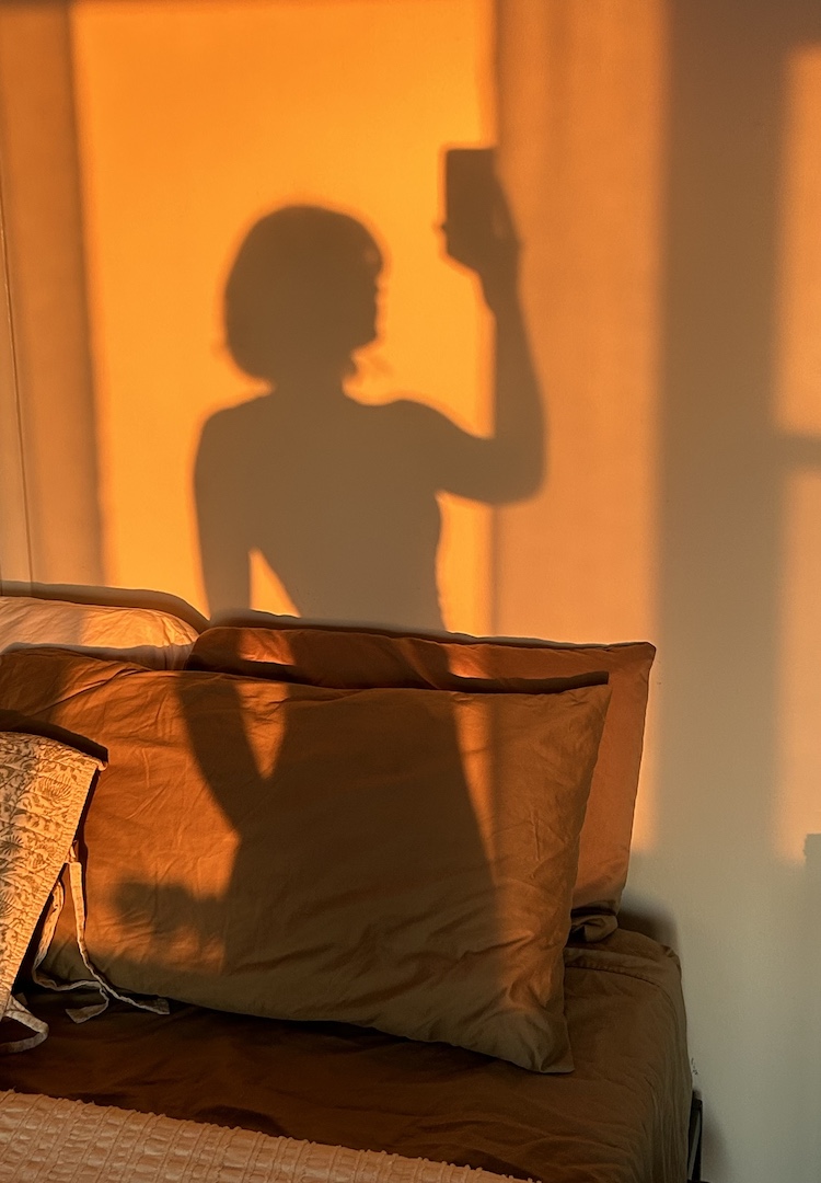 I asked an OnlyFans creator for tips on taking nudes