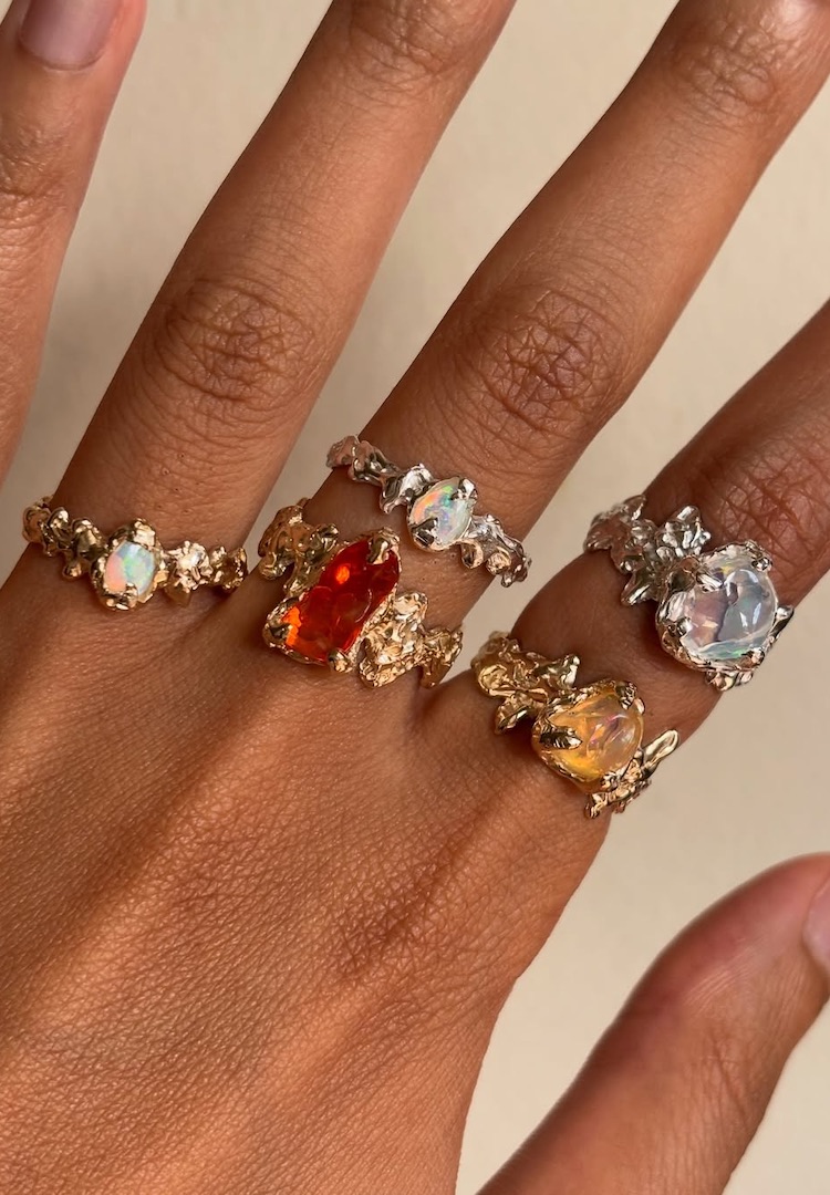 Where to find oversized, statement engagement rings in Australia