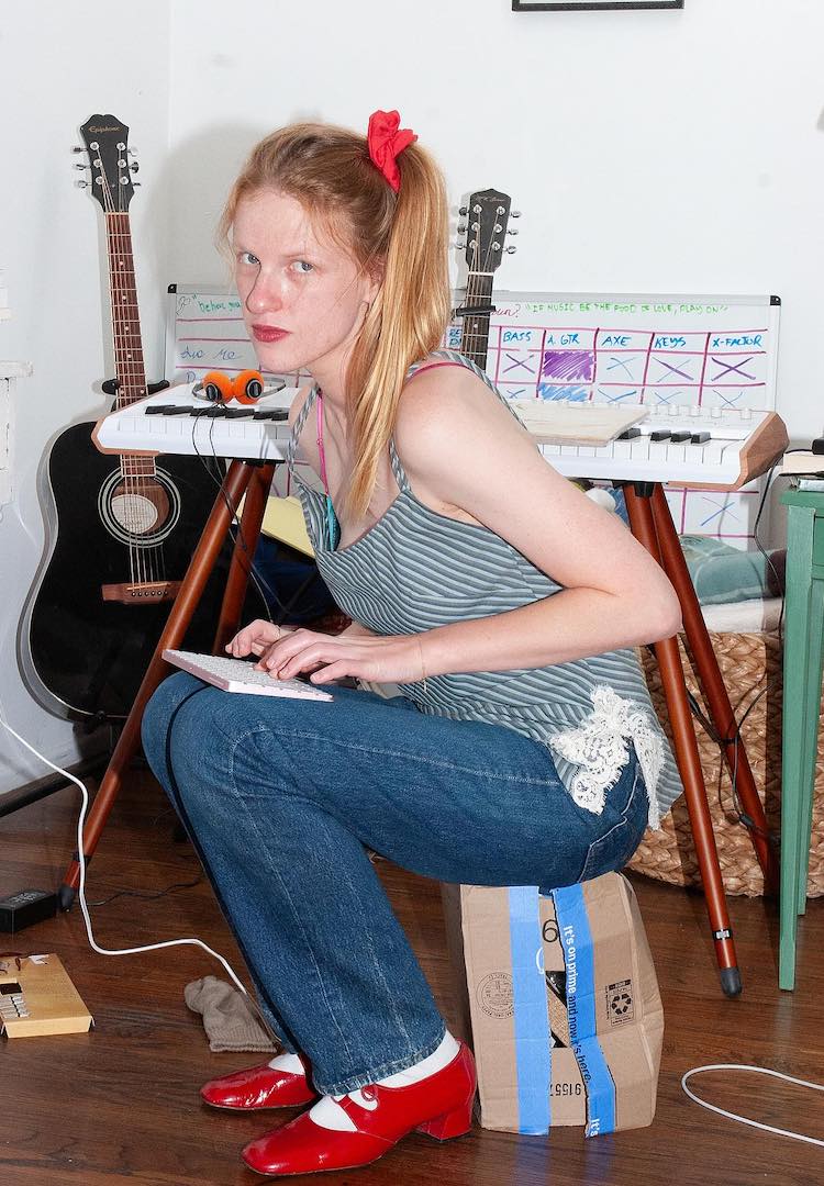 Rising star Audrey Hobert on Hannah Horvath, Mary-Kate Olsen and Glee