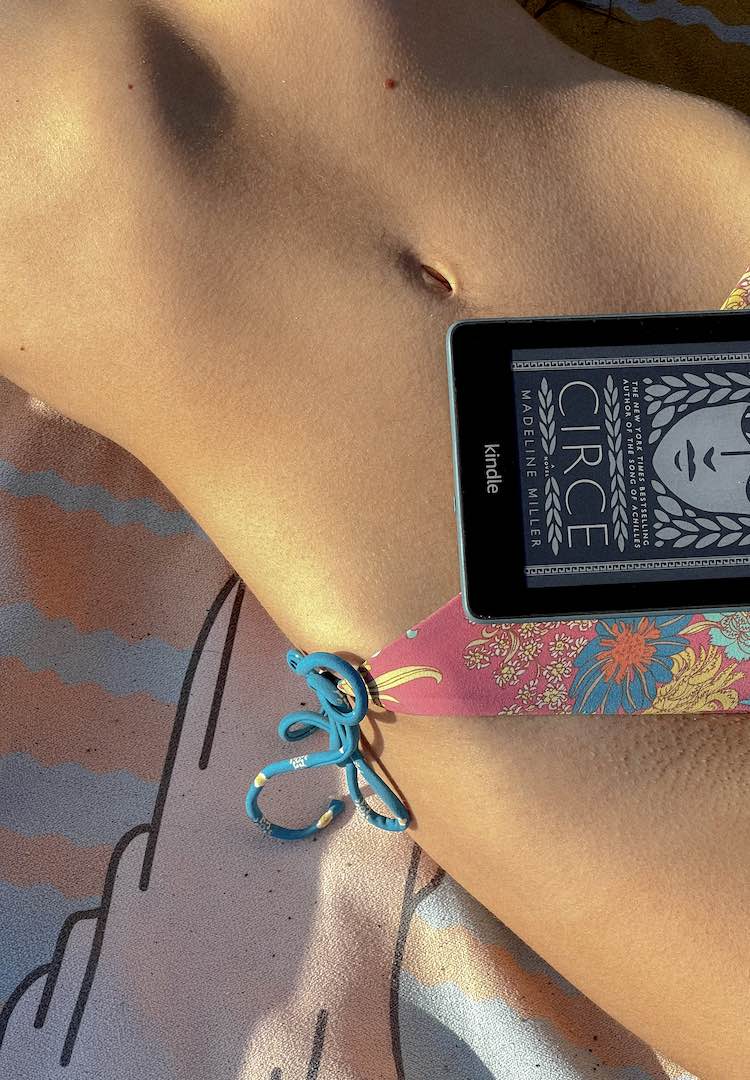 Why are people on TikTok freaking out about ‘flared ribs’?