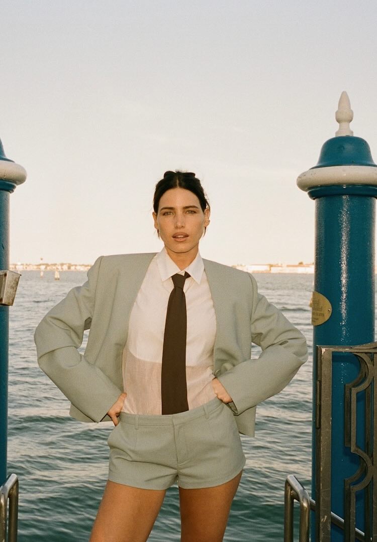 Sir up to 50% Off Online Sale