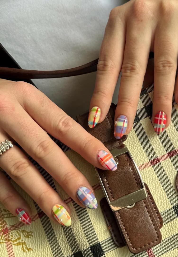 From hair tinsel to tartan nails, here are eight festive beauty looks to try