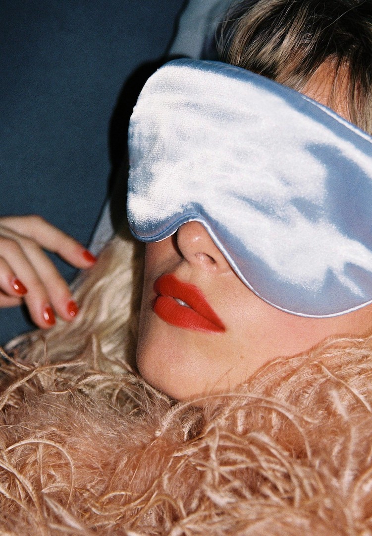 The best long-wearing lip stains and peel-off lip liners