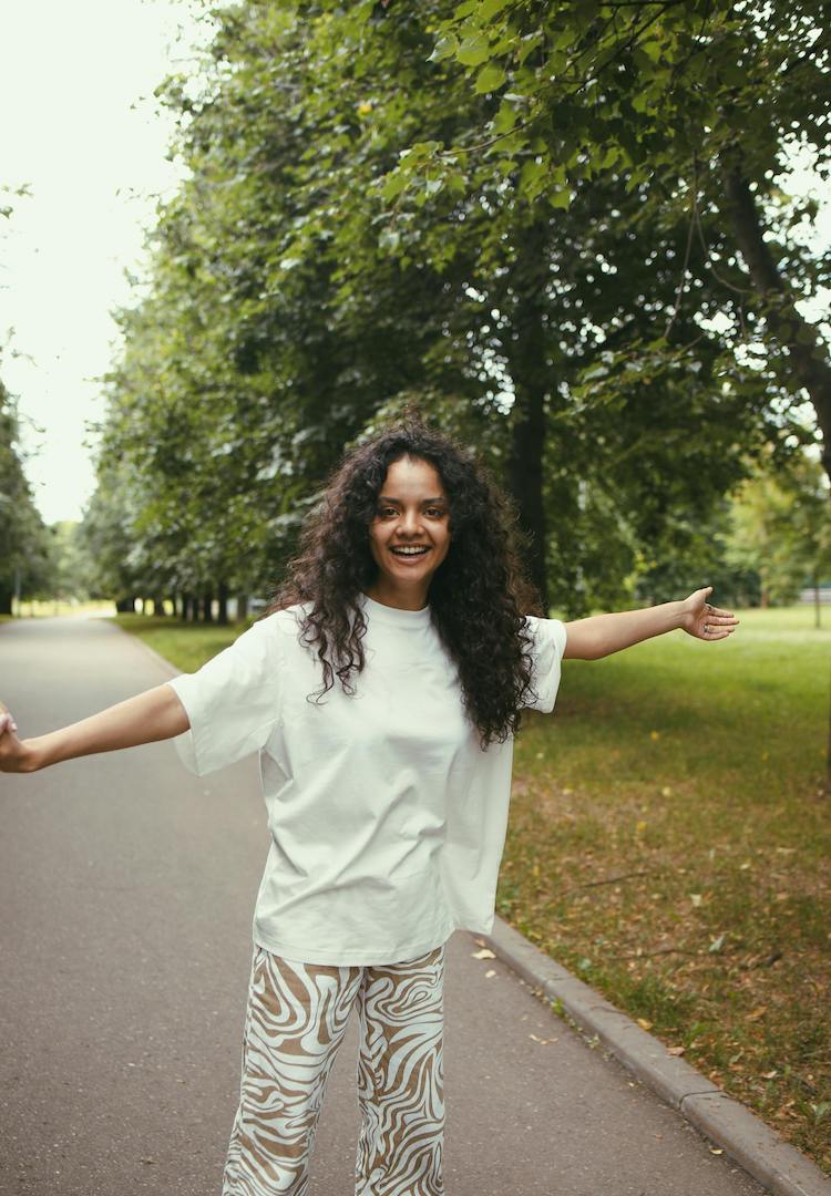 How ‘rawdogging’ your walk can help you become more mindful