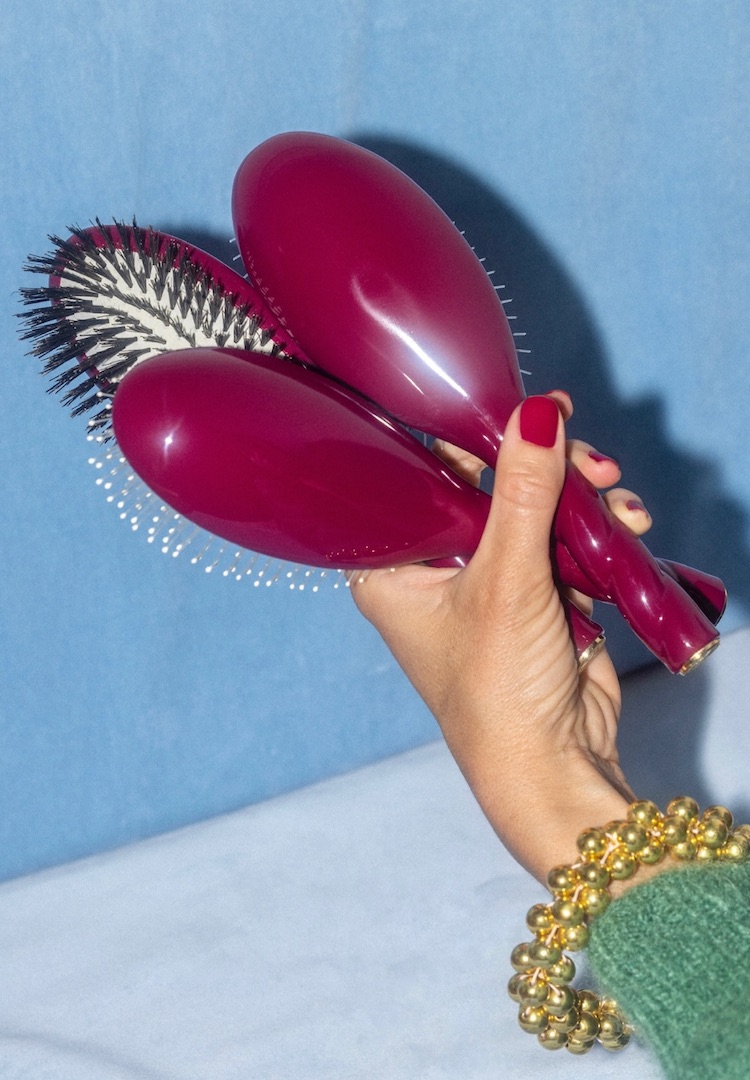 A roundup of the best hairbrushes and combs for different hair types