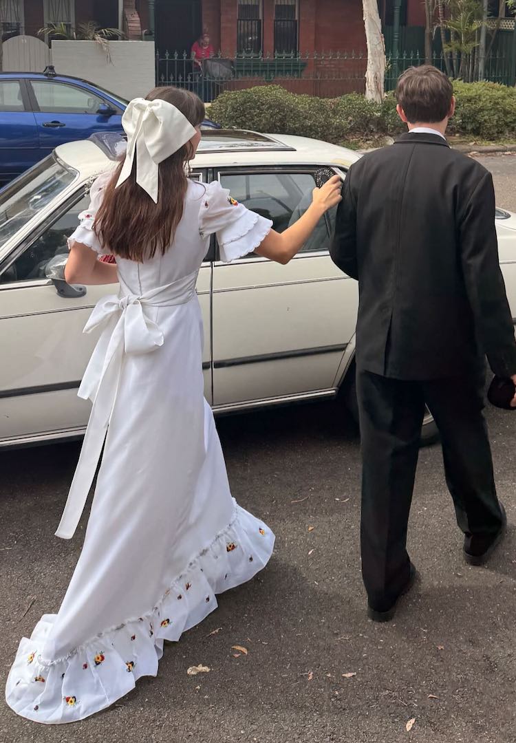A vintage dress, DIY bouquets and spongecake: Inside Scarlet and Stefan’s Sydney wedding