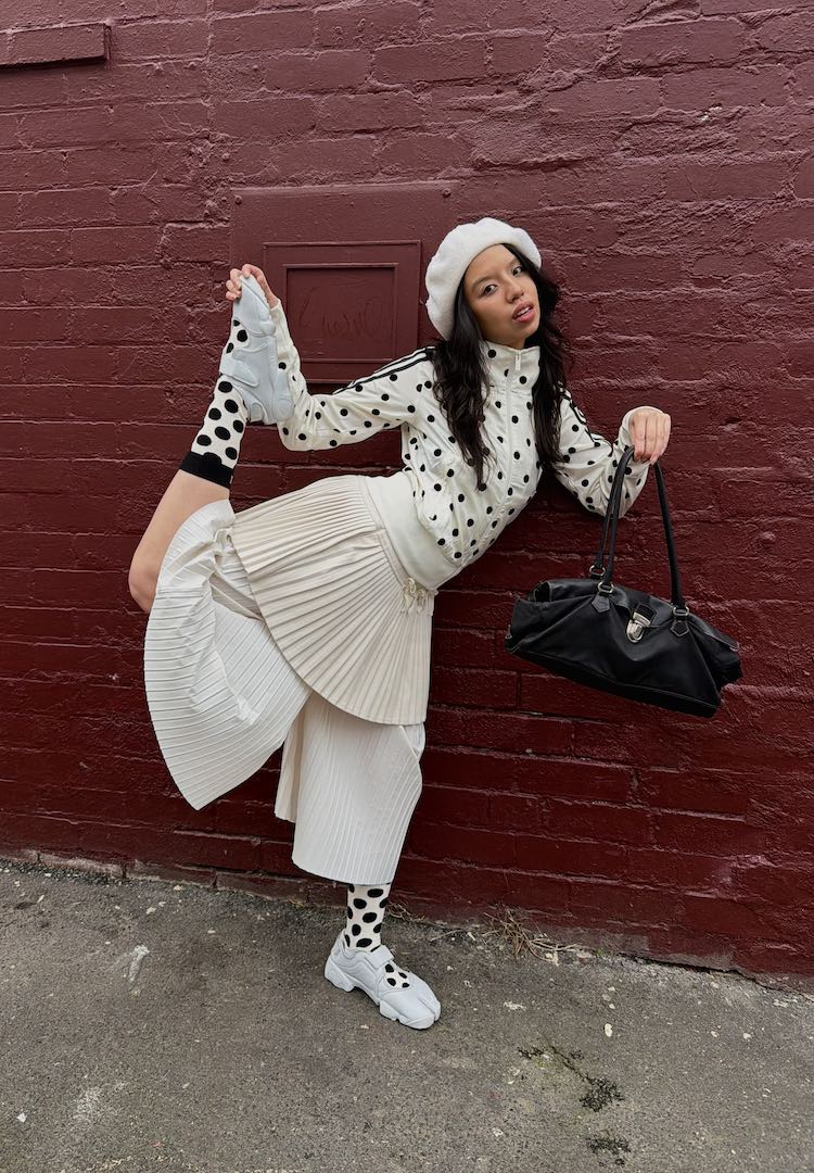 Hey, I Like Your Style! Fashion creator Lilli Van takes us through her “costume closet”